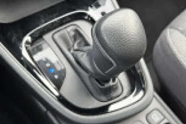 Toyota Yaris Cross (2025) thumbnail 67