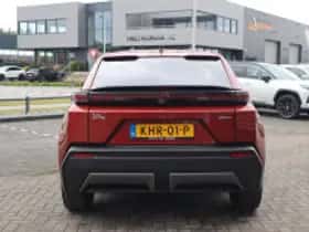 Toyota C hr (2026) thumbnail 4