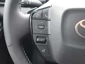 Toyota C hr (2026) thumbnail 31