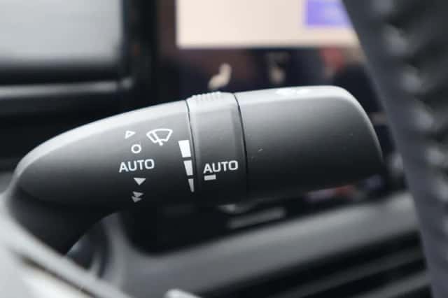 Toyota C hr (2026) thumbnail 34