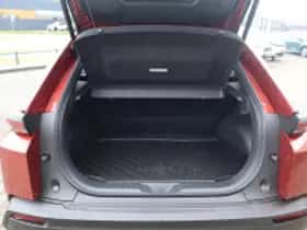 Toyota C hr (2026) thumbnail 5