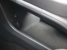 Toyota C hr (2026) thumbnail 42