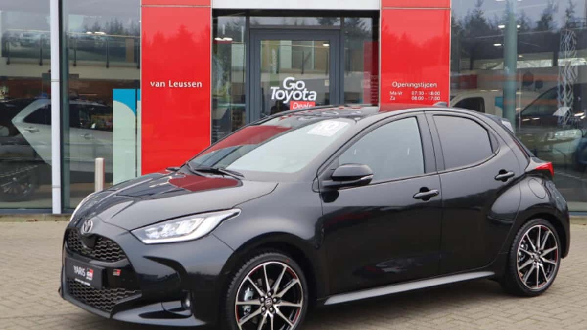 Toyota Yaris (2026) — foto 1