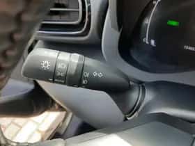 Toyota Yaris (2025) thumbnail 25
