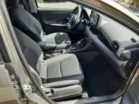 Toyota Yaris (2025) thumbnail 32