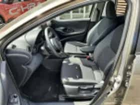 Toyota Yaris (2025) thumbnail 49