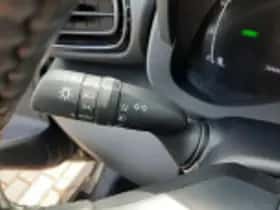 Toyota Yaris (2025) thumbnail 55