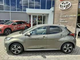 Toyota Yaris (2025) thumbnail 74