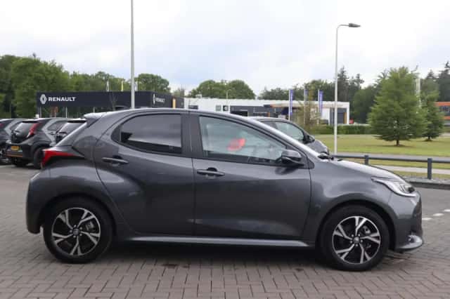 Toyota Yaris (2025) thumbnail 12