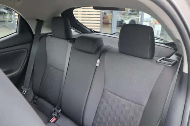 Toyota Yaris (2025) thumbnail 20