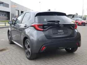 Toyota Yaris (2025) thumbnail 3