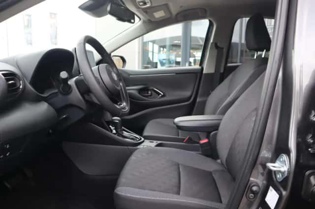 Toyota Yaris (2025) thumbnail 21