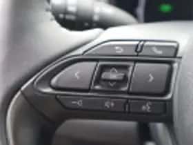 Toyota Yaris (2025) thumbnail 63