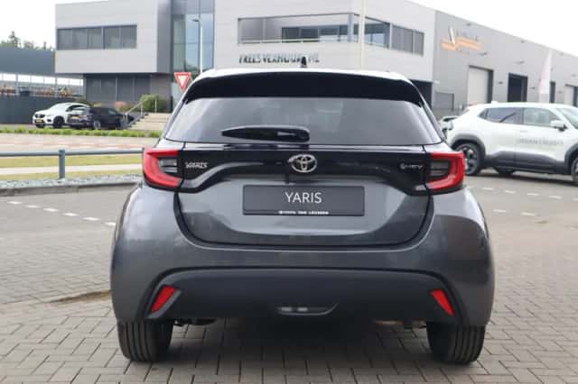 Toyota Yaris (2025) thumbnail 10