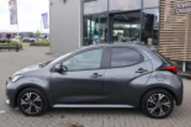 Toyota Yaris (2025) thumbnail 43