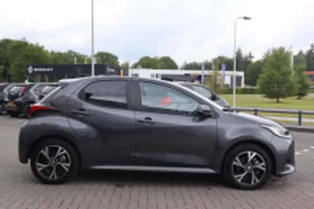 Toyota Yaris (2025) thumbnail 6
