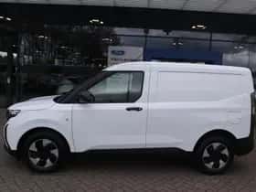 Ford E transit courier (2026) thumbnail 2