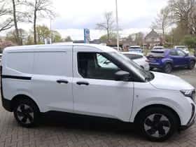 Ford E transit courier (2026) thumbnail 15