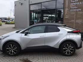 Toyota C hr (2025) thumbnail 2