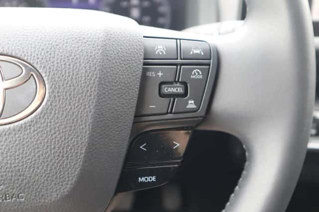 Toyota C hr (2025) thumbnail 31