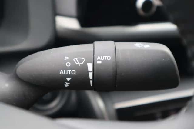 Toyota C hr (2025) thumbnail 33
