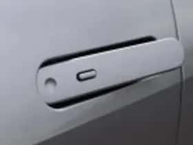 Toyota C hr (2025) thumbnail 54
