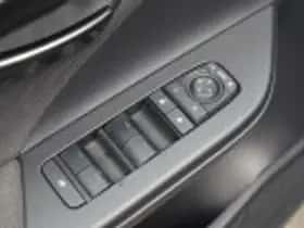 Toyota C hr (2025) thumbnail 59