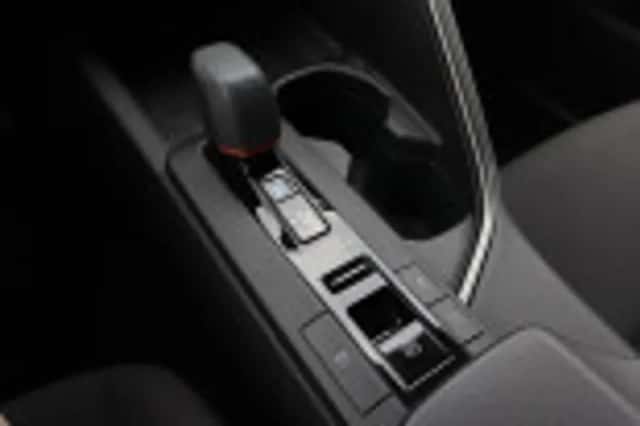 Toyota C hr (2025) thumbnail 72