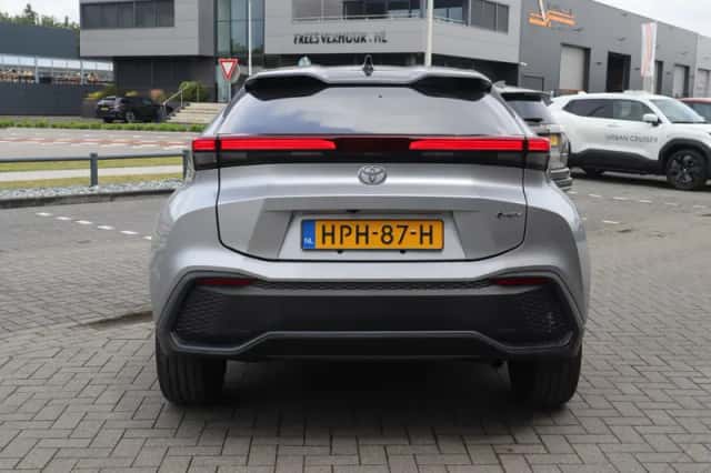 Toyota C hr (2025) thumbnail 10