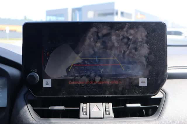 Toyota RAV4 (2024) thumbnail 38