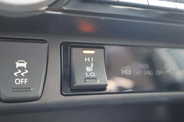 Toyota RAV4 (2024) thumbnail 40