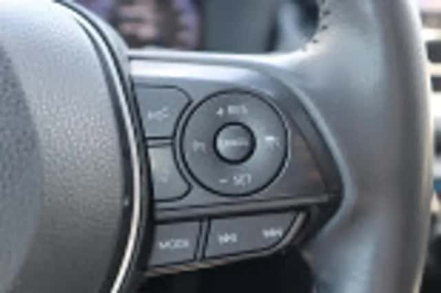 Toyota RAV4 (2024) thumbnail 70