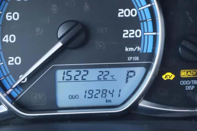 Toyota Yaris (2016) thumbnail 30