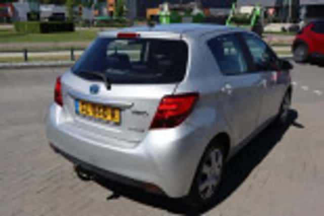 Toyota Yaris (2016) thumbnail 45