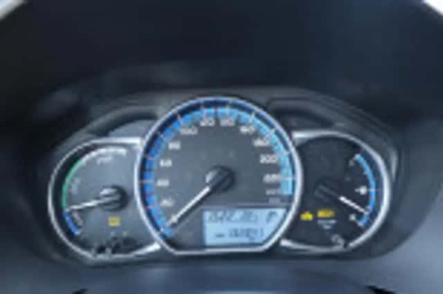 Toyota Yaris (2016) thumbnail 60