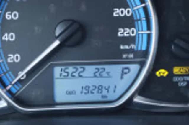 Toyota Yaris (2016) thumbnail 61