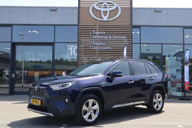 Toyota RAV4 (2019) — foto 1
