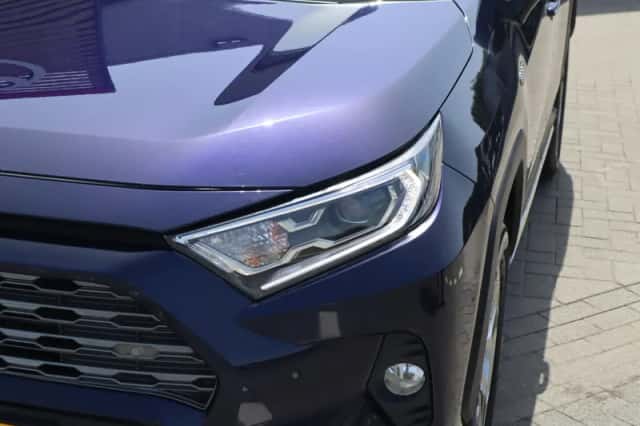 Toyota RAV4 (2019) thumbnail 16