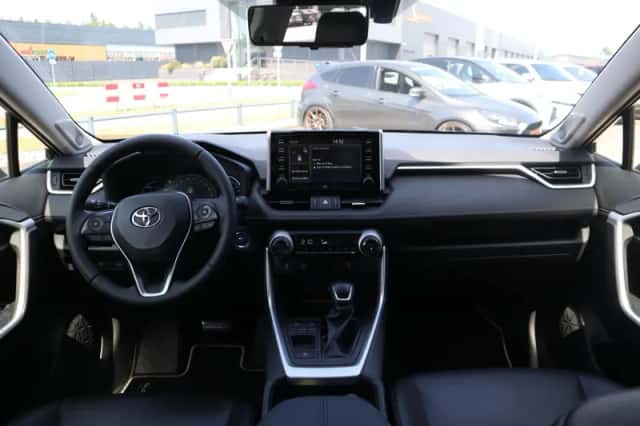 Toyota RAV4 (2019) thumbnail 25