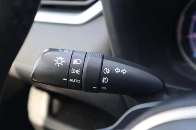 Toyota RAV4 (2019) thumbnail 29