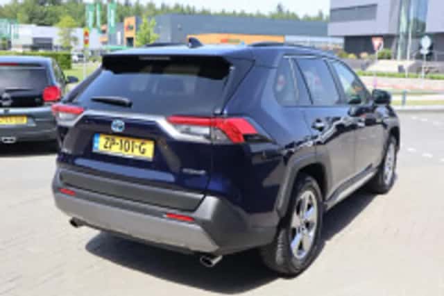 Toyota RAV4 (2019) thumbnail 6
