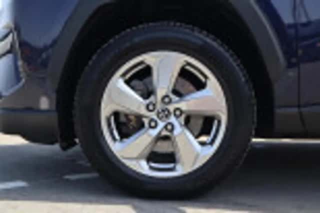 Toyota RAV4 (2019) thumbnail 53