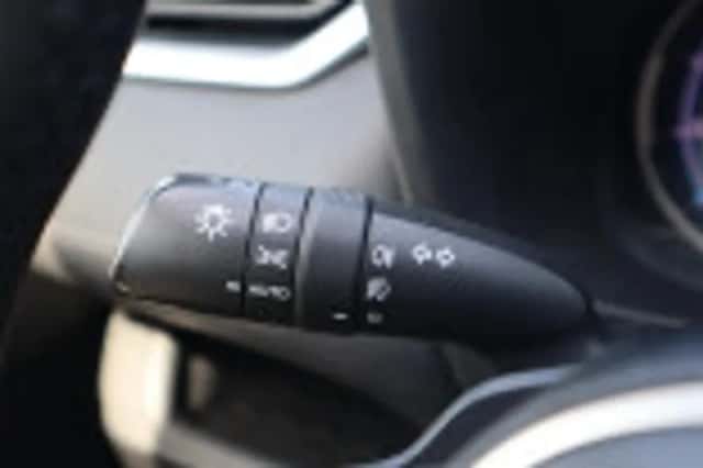 Toyota RAV4 (2019) thumbnail 65