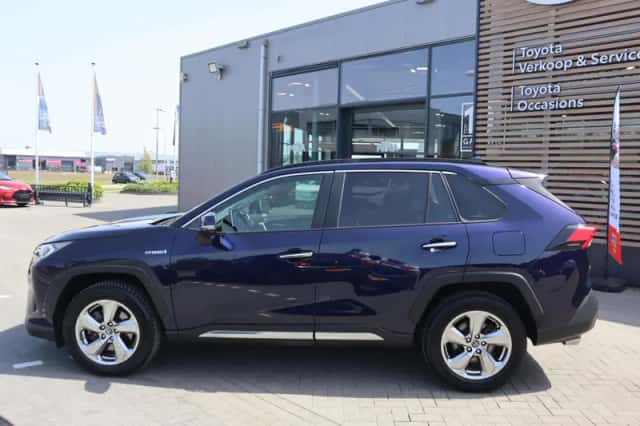 Toyota RAV4 (2019) thumbnail 8
