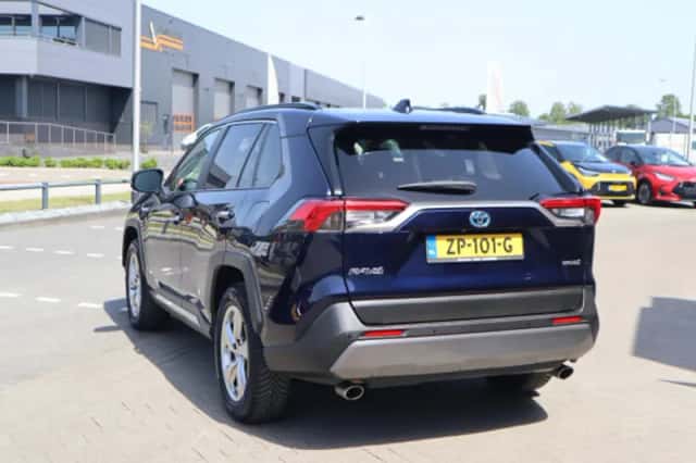 Toyota RAV4 (2019) thumbnail 86