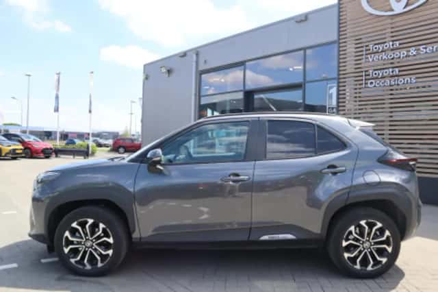 Toyota Yaris Cross (2025) thumbnail 2
