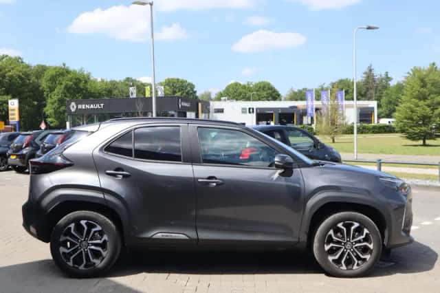 Toyota Yaris Cross (2025) thumbnail 13