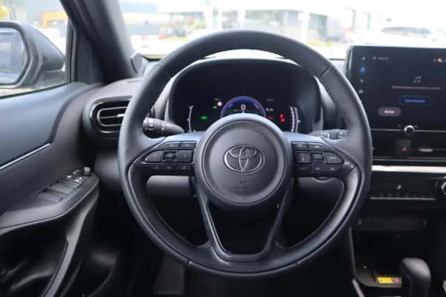Toyota Yaris Cross (2025) thumbnail 25