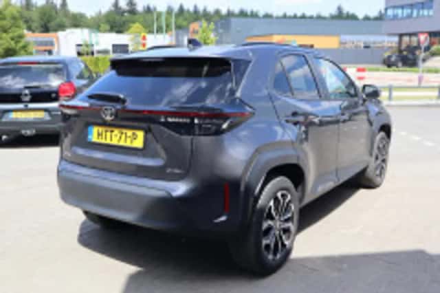 Toyota Yaris Cross (2025) thumbnail 6