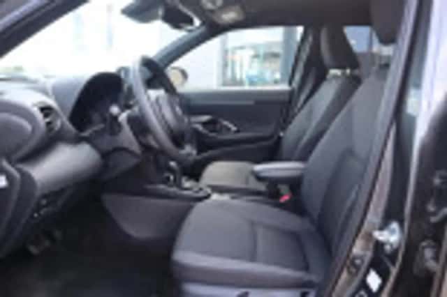 Toyota Yaris Cross (2025) thumbnail 58